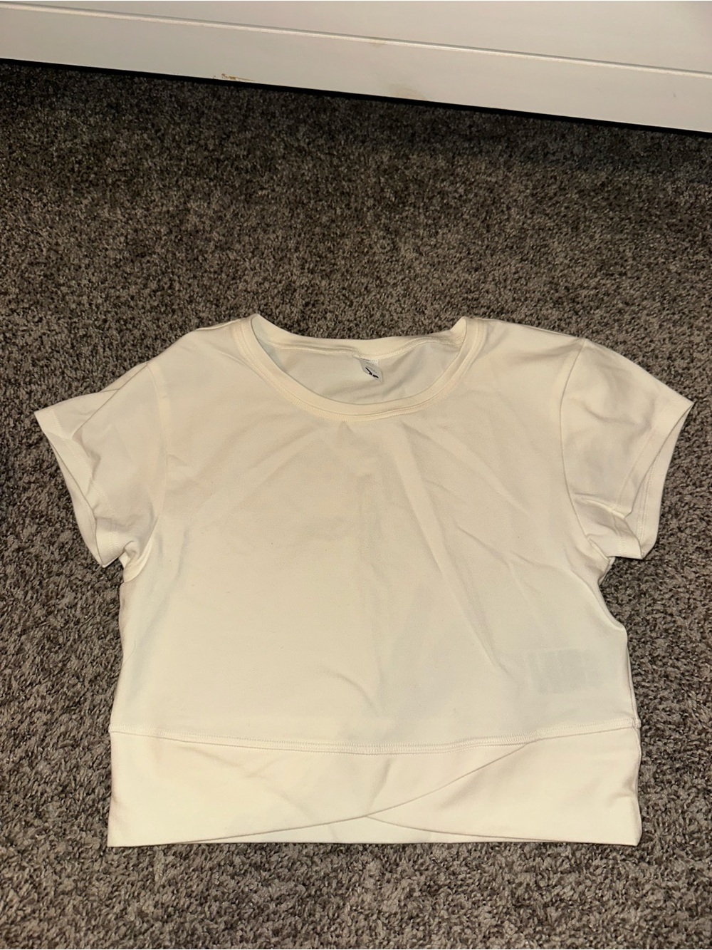 Old Navy Cream Short-Sleeve Cropped Tee